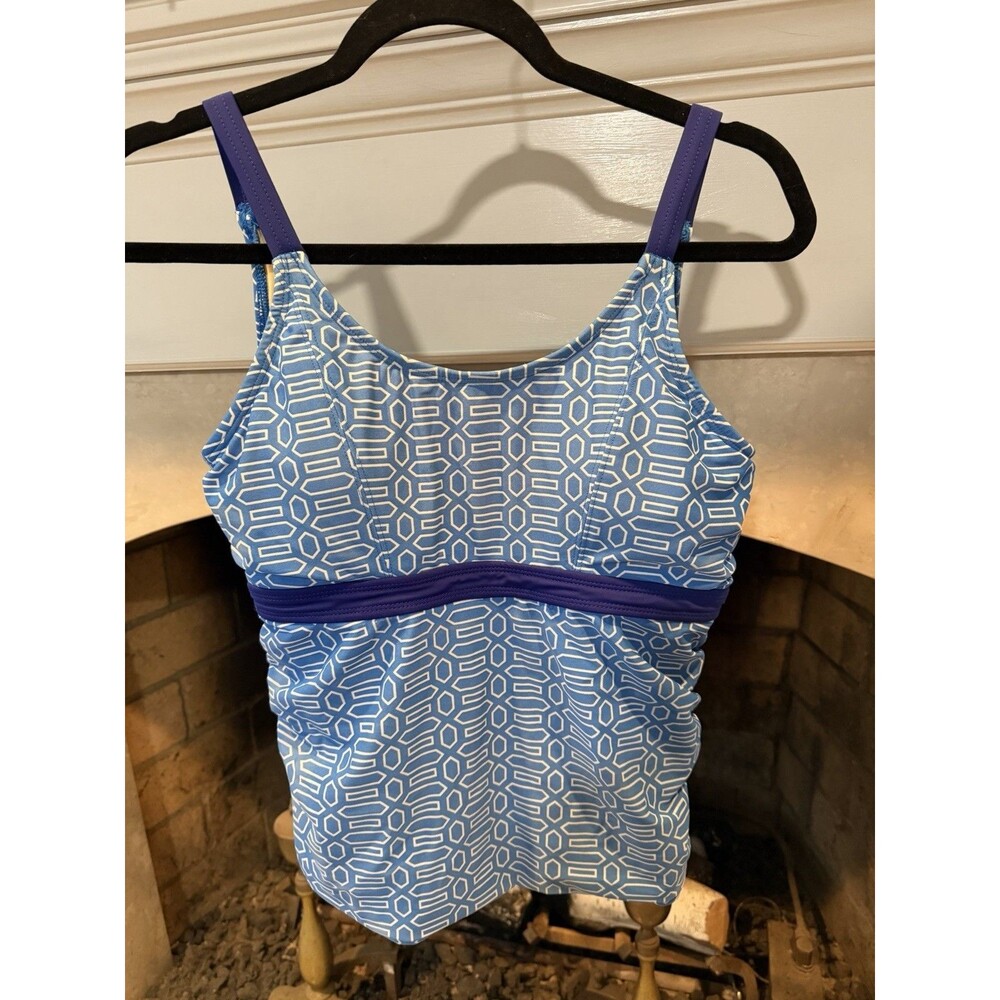 Talbots Cabana Life Tankini Top  Size Medium Blue Geometric